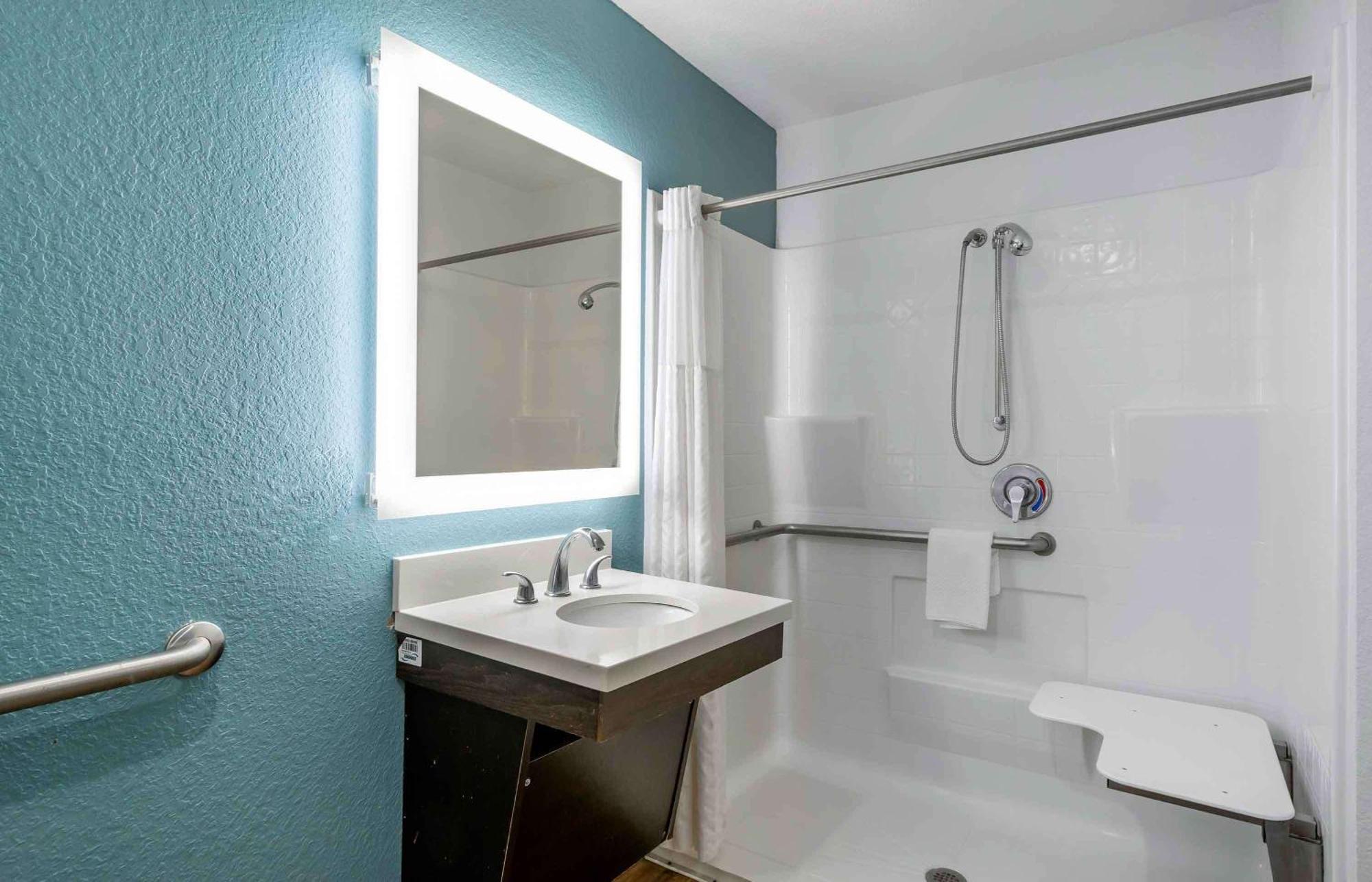Extended Stay America Select Suites - Louisville - South Lynnview Екстер'єр фото